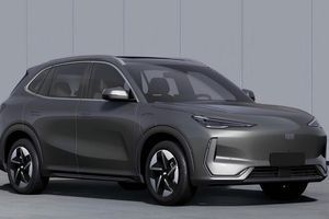Geely оновить свій електричний позашляховик EX5 для закордонних водіїв у Китаї 24 липня.
