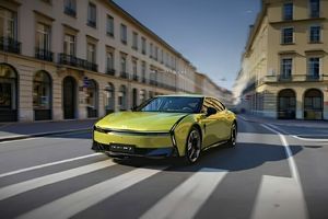 Совершенно новый Xpeng P7 дебютирует в Европе на Мюнхенском автосалоне 2025 года