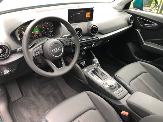 Электромобиль Audi Q2 E-tron