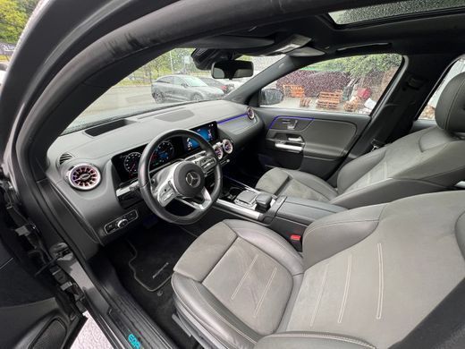 Електромобіль Mercedes-Benz EQA 300 4WD