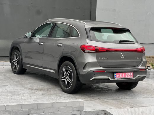 Електромобіль Mercedes-Benz EQA 300 4WD