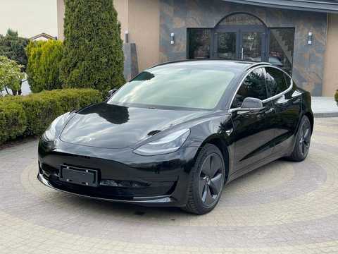 Полноприводная Tesla Model S P85D мощностью 700 л.с. в сравнении с заднеприводной версией P85+