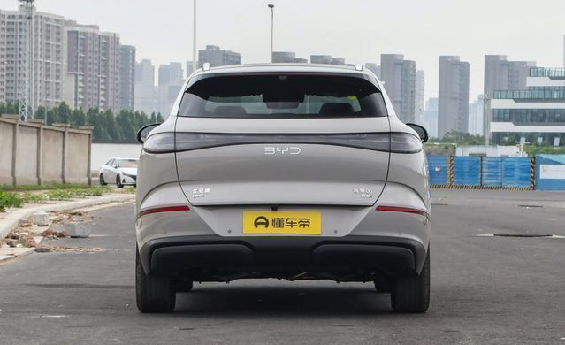Гибрид BYD Sea Lion 06DM 2025